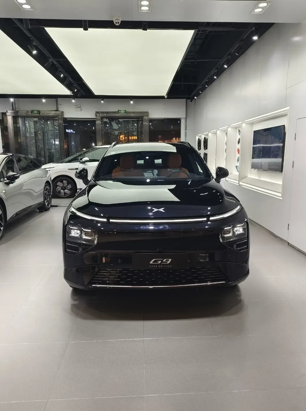 imgi_61_Xpeng-G9-Long-Range-EV-SUV-Rwd-Awd-5-Seats-Electric-Car Xpeng G9 Long-Range EV SUV Rwd/Awd 5 Seats Electric Car– In Stock in China | Chinese Ev Cars in Ethiopia - Image 1